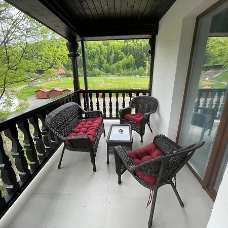 Castle Residence Apt. Eminescu Buşteni Zewnętrze zdjęcie